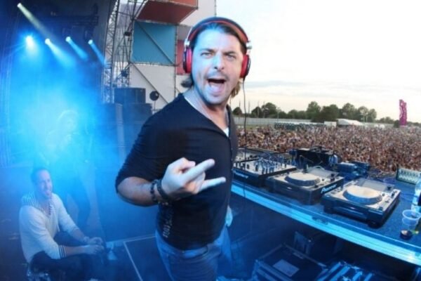 DJ Axwell to perform in Pakistan for first international electronic music event: Ticket prices, booking details