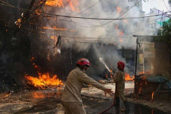 New Dehli hotel fire leaves 21 dead including foreigners