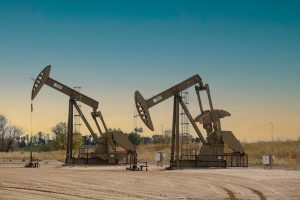 Global oil prices cross $100 amid growing supply risks
