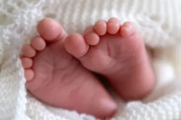 Karachi: Newborn allegedly goes missing, hospital denies birth