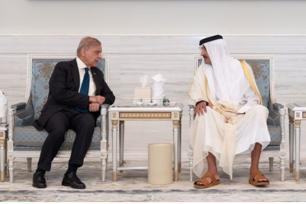 PM Shehbaz, Nawaz Sharif leave for Qatar, offer condolences