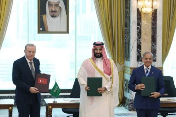 Fireworks expected in Islamabad to mark Makkah Defence Agreement