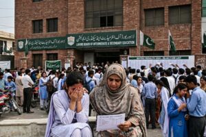 More than 100,000 students fail Lahore Board exams