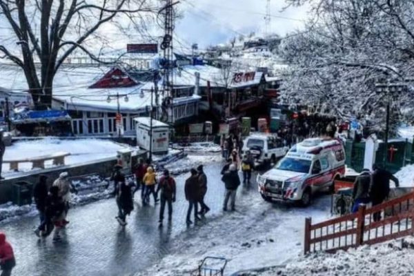 DPO Murree issue traffic advisory for tourists