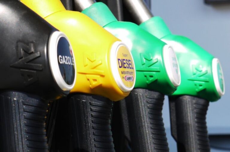 New petrol, diesel prices announced in Pakistan today