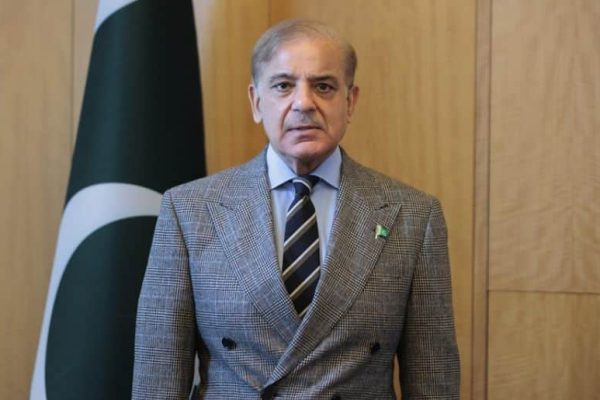 PM Shehbaz calls Pakistan-China friendship two souls, one heart