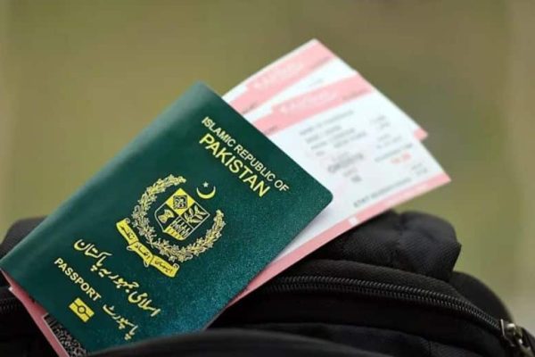 Pakistan to introduce cashless passport fee payment system