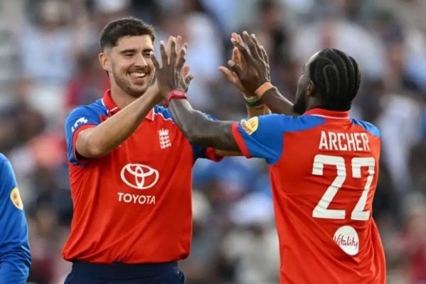 England crush India by 56 runs to complete 4-0 T20I series sweep