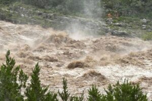 NDMA warns of low to medium flooding in DG Khan, Rajanpur