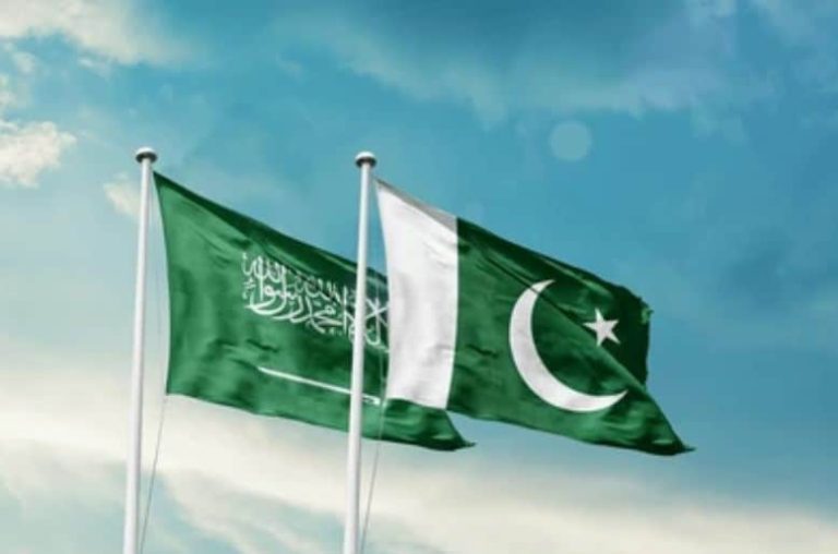 Saudi Arabia announces new benefits for Pakistani workers