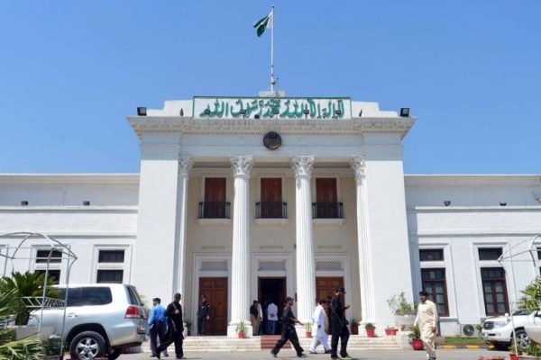 KP govt allocates Rs351.1m for entertainment expenses in official offices