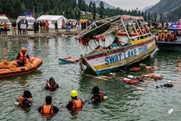 Saifullah Lake boat tragedy: search on for missing woman, six buried in Lahore