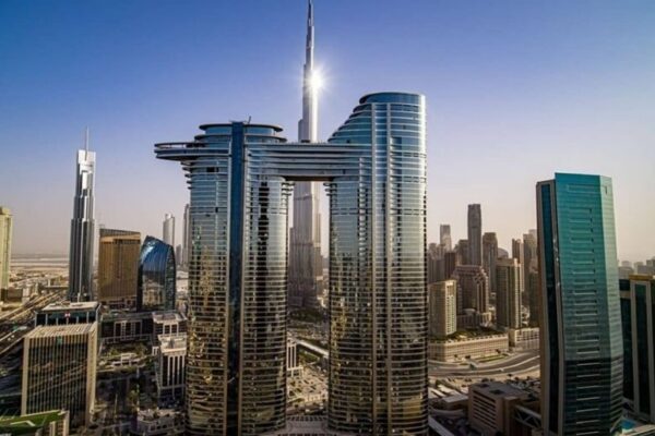 Dubai hotels slash prices by up to 40% starting September