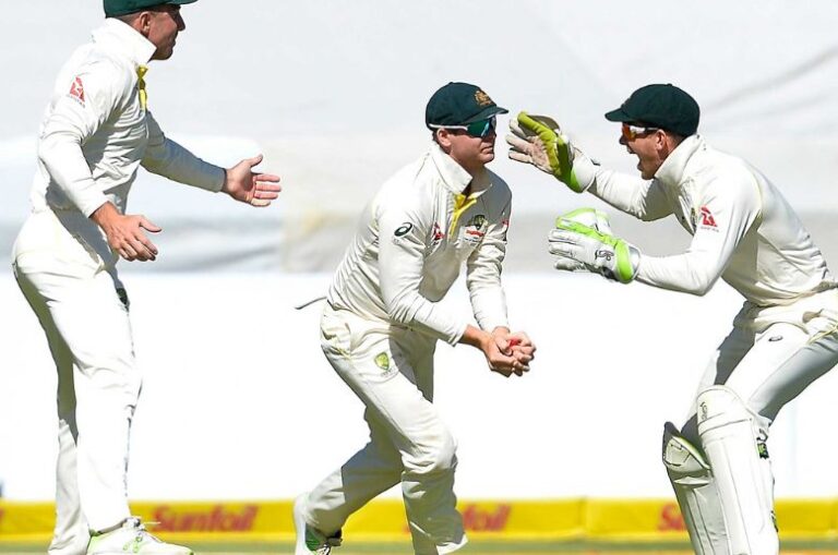 Smith equals Test cricket’s all-time catching record