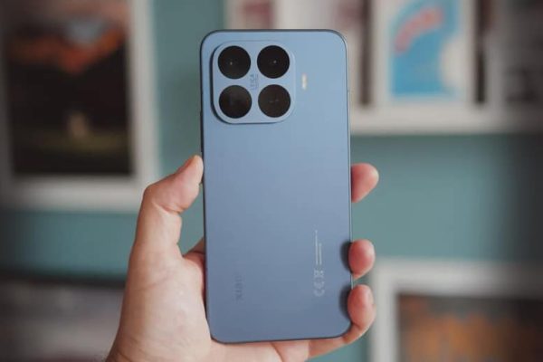 Xiaomi launches 17T in Pakistan, but at a price few can afford