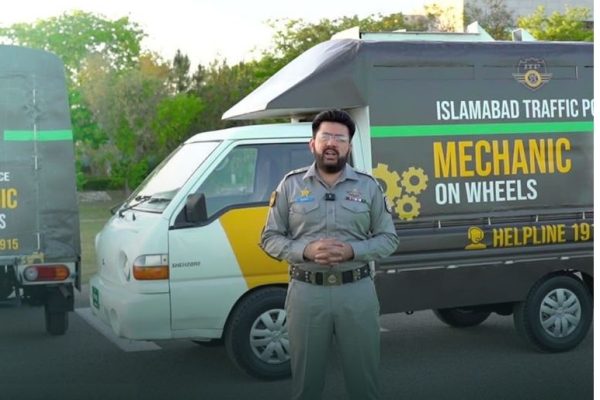 How to avail Islamabad Police’s ‘Mechanic on Wheels’ service?
