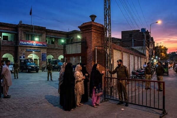 Lahore police barred women
