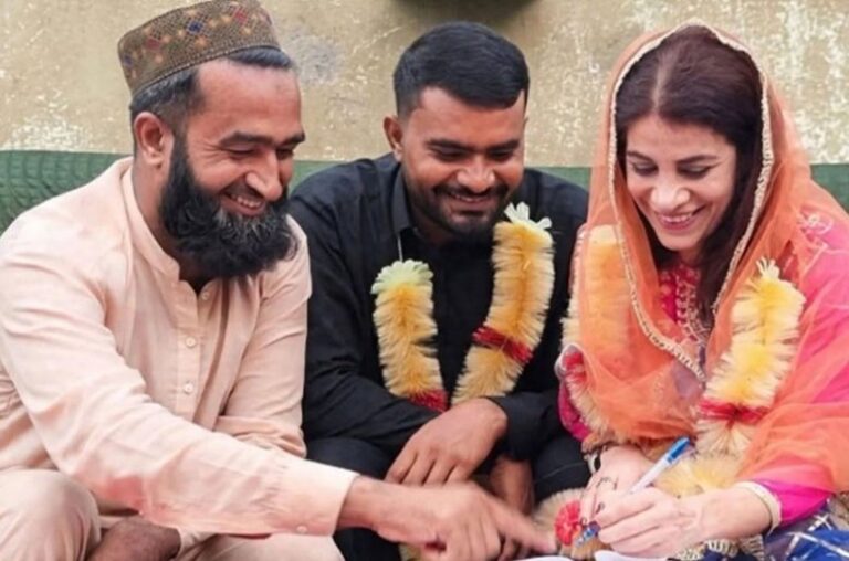 US woman travels to Pakistan for love, marries Pakistani man
