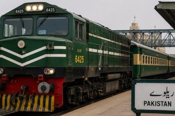 Balochistan rail operations to remain suspended for second day