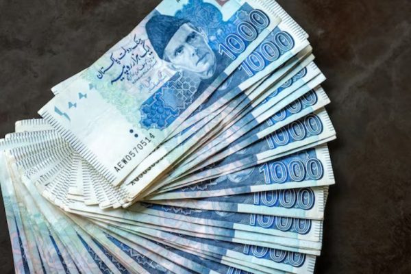 Govt announces Rs250,000 for landowners with 5 acres