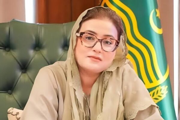 Azma Bukhari daughter CSS