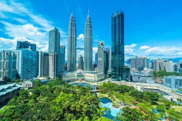 Malaysia changes multiple entry visa rules