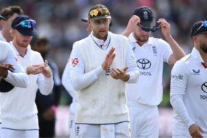 England name 15-man squad for third test against Pakistan