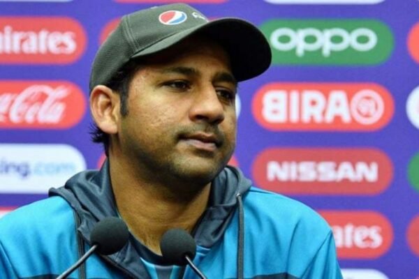 Shocking disclosure behind Sarfaraz Ahmed’s sudden removal