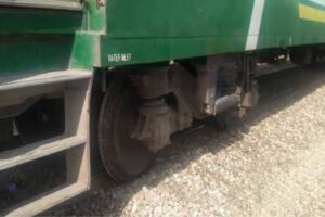 Shalimar Express bogies restored to track after Bahawalpur incident