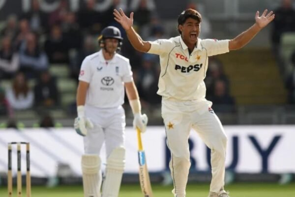 Young fast bowler Razaullah makes instant impact on test debut