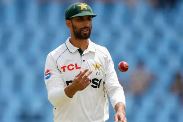 Shan Masood Leads Pakistan’s Fightback in Third Test Match