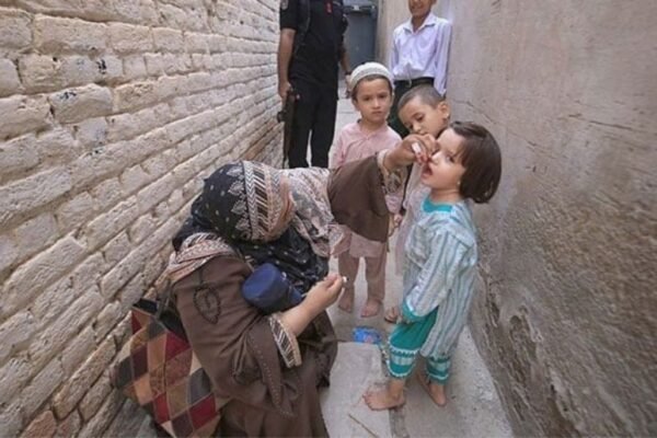 Pakistan sees sharp drop in polio cases in 2026