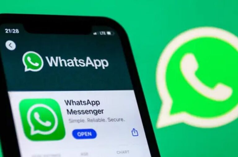 WhatsApp Android phone