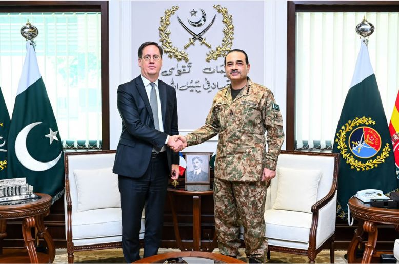 French defence official meets Field Marshal Asim Munir at GHQ