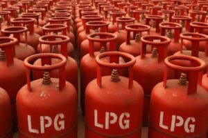 LPG price surges to Rs550 per Kg