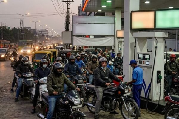 Petrol hike: Govt considers 3-day weekly holiday