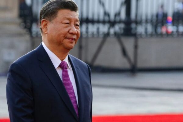 Chinese president arrives in US for first visit in 10 years, receives red-carpet welcome