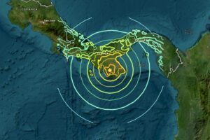 Powerful earthquake hits Panama, tsunami alerts issued